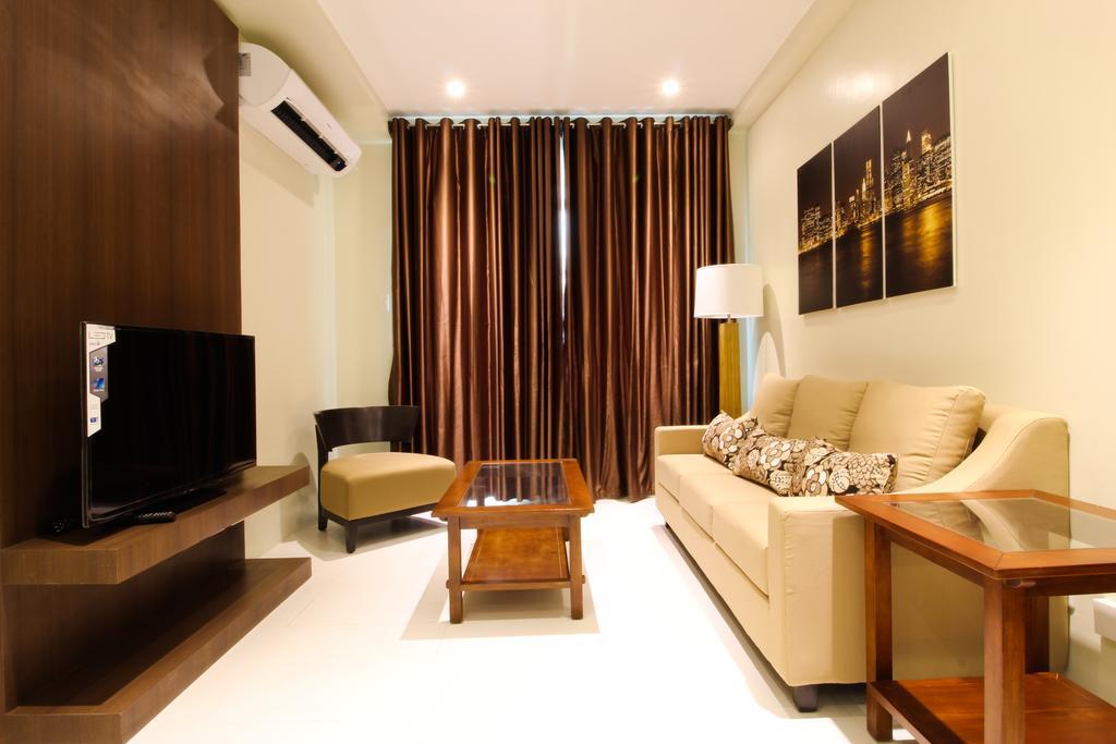 Padgett Place Prime Suites Cebu Dış mekan fotoğraf