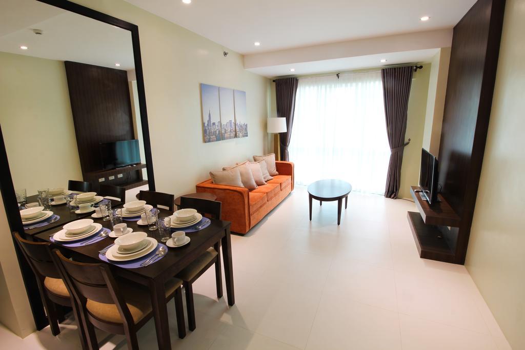 Padgett Place Prime Suites Cebu Dış mekan fotoğraf