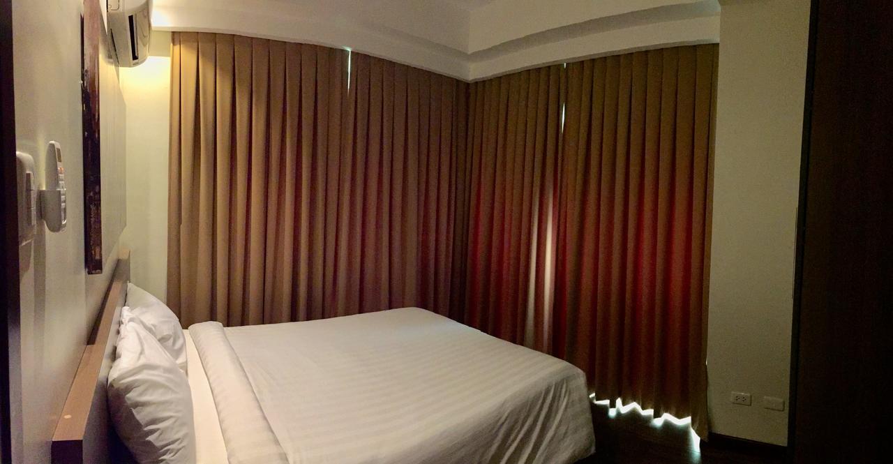 Padgett Place Prime Suites Cebu Dış mekan fotoğraf