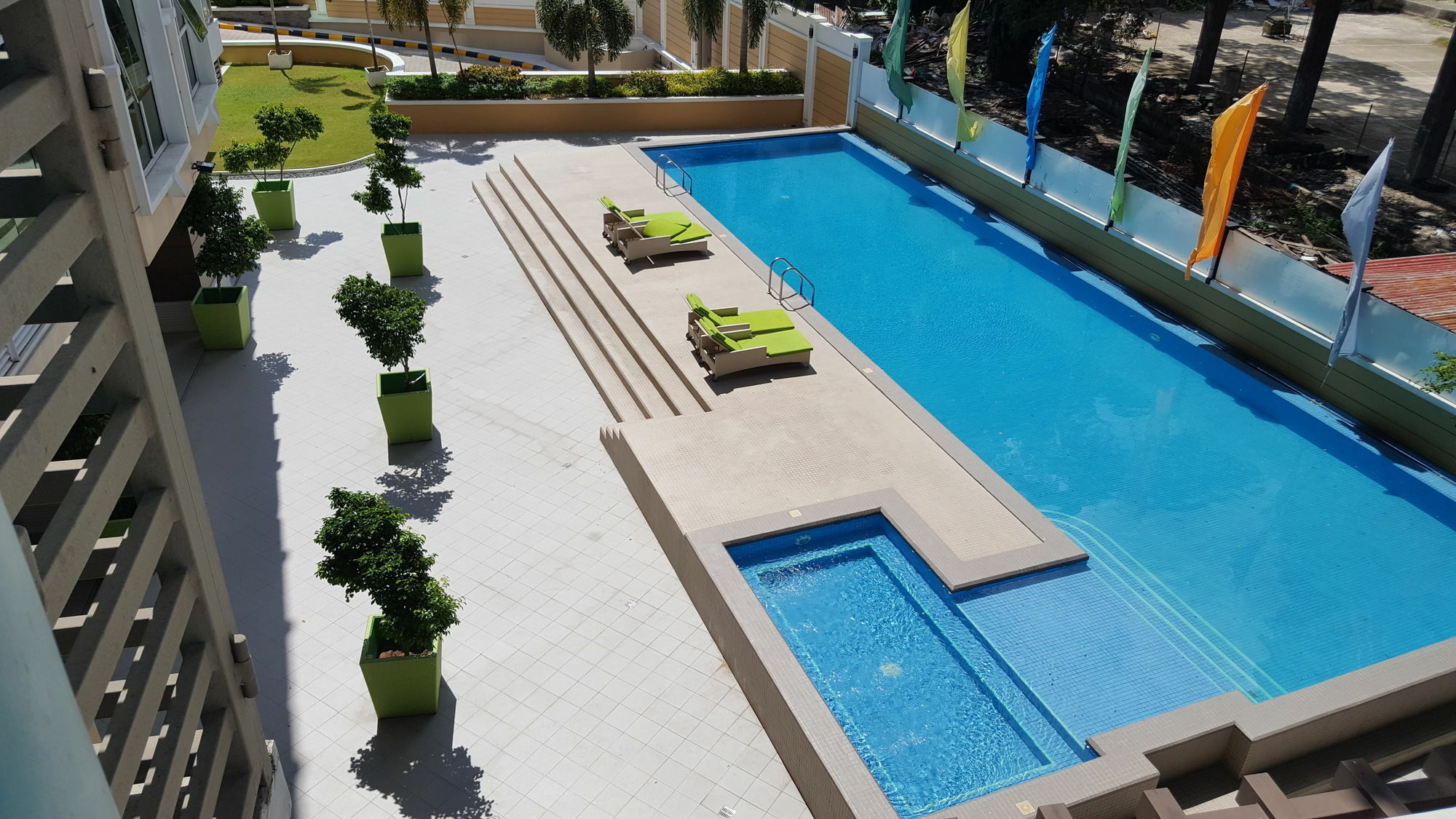 Padgett Place Prime Suites Cebu Dış mekan fotoğraf