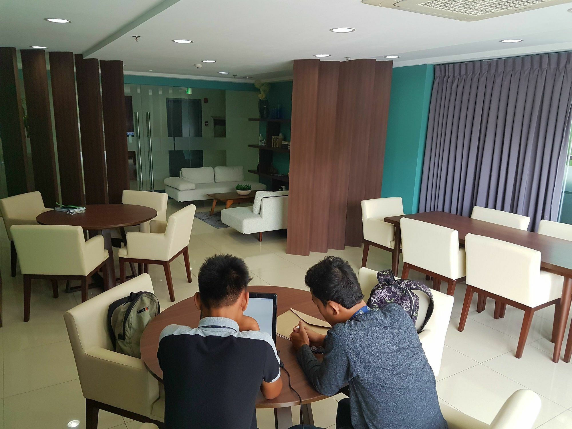 Padgett Place Prime Suites Cebu Dış mekan fotoğraf